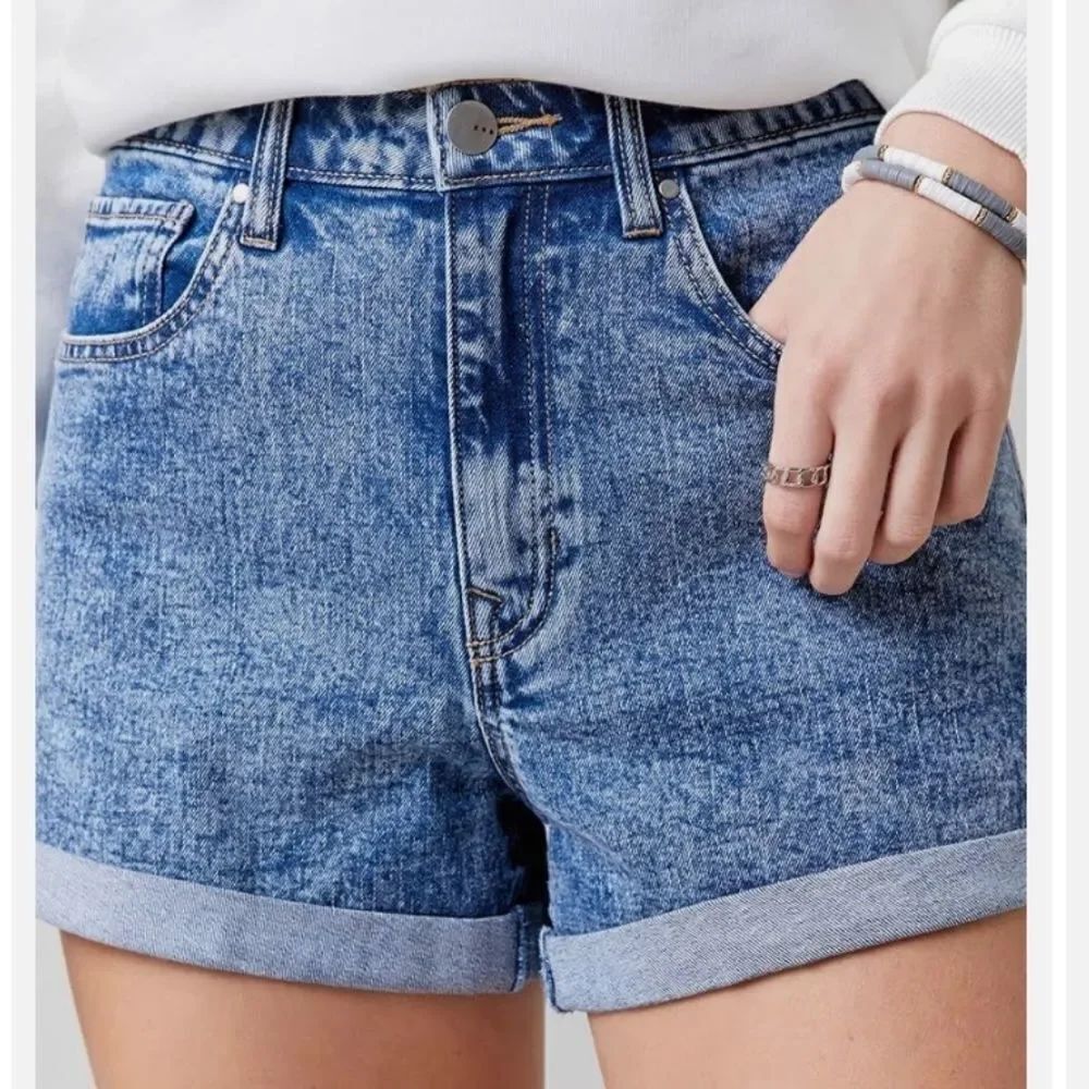 WOMENS JONES SPORT SHORTS